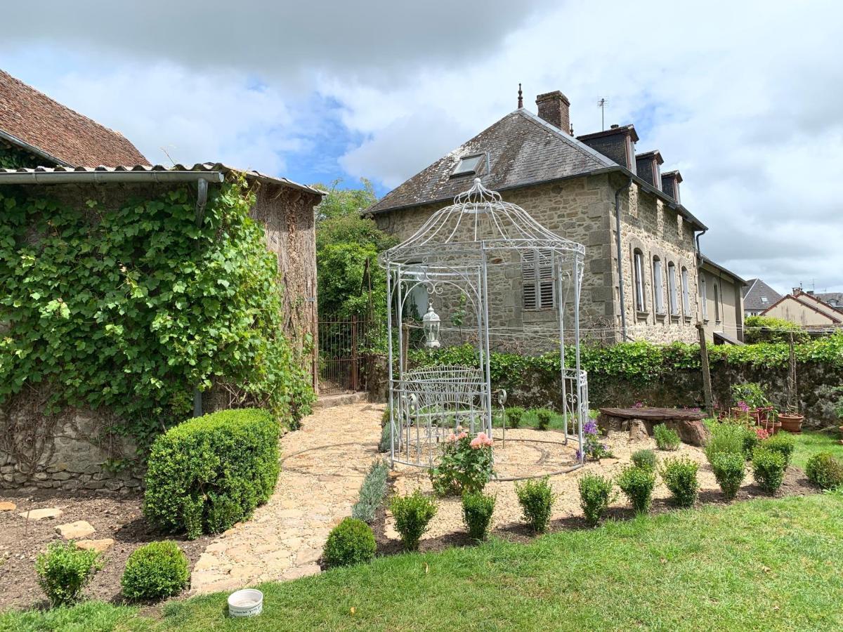 Maison Numero Neuf La Souterraine Buitenkant foto